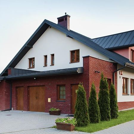 Artis Dom Goscinny Zamość Exterior foto